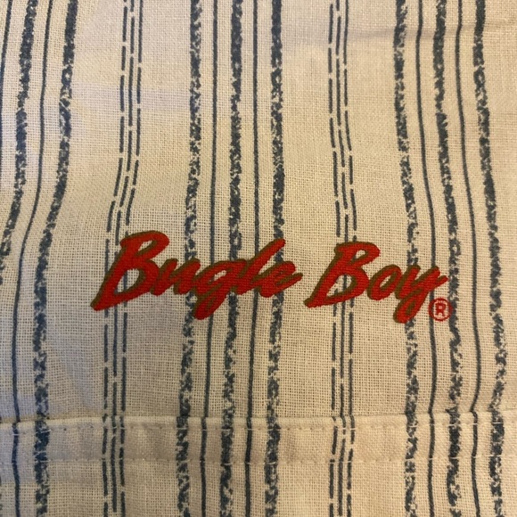 Bugle Boy Button Down Short Sleeve Shirt Size Medium Color Blue And White - Picture 2 of 7